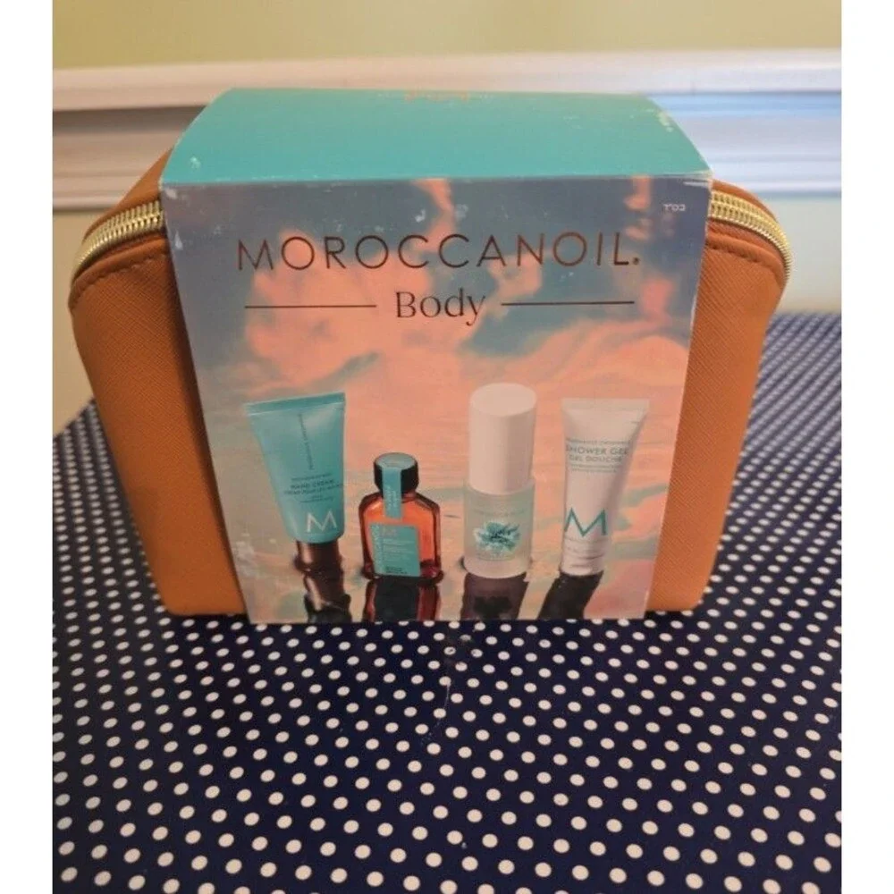 Moroccanoil Travel Set of 4 plus bag NEW